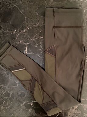 Lululemon Dark Green Leggings